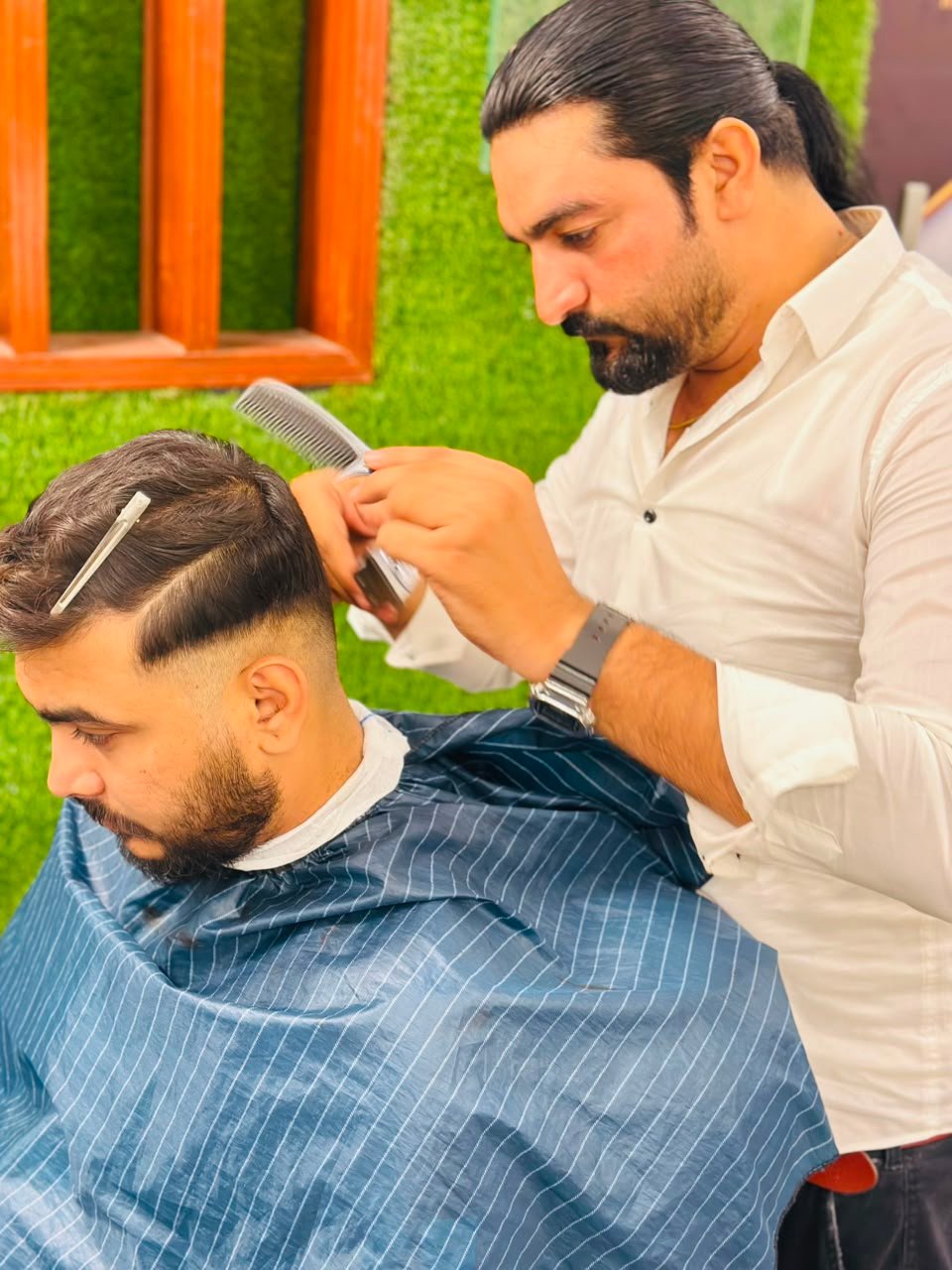 Muhammad Irfan – Royal Men's Salon