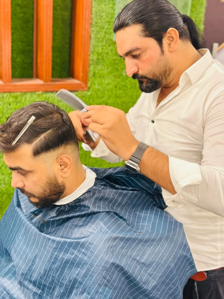Haircut in progress