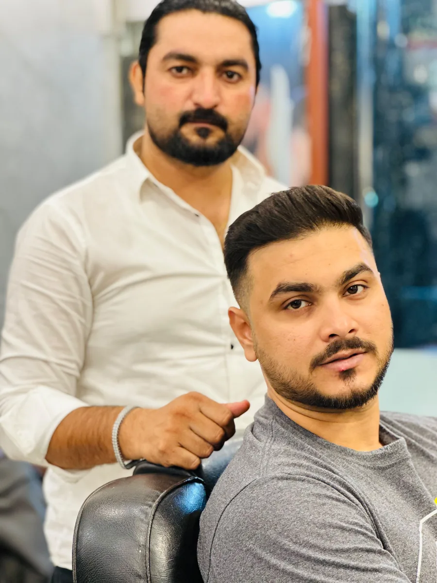 Muhammad Irfan at work — Royal Men's Salon Karachi